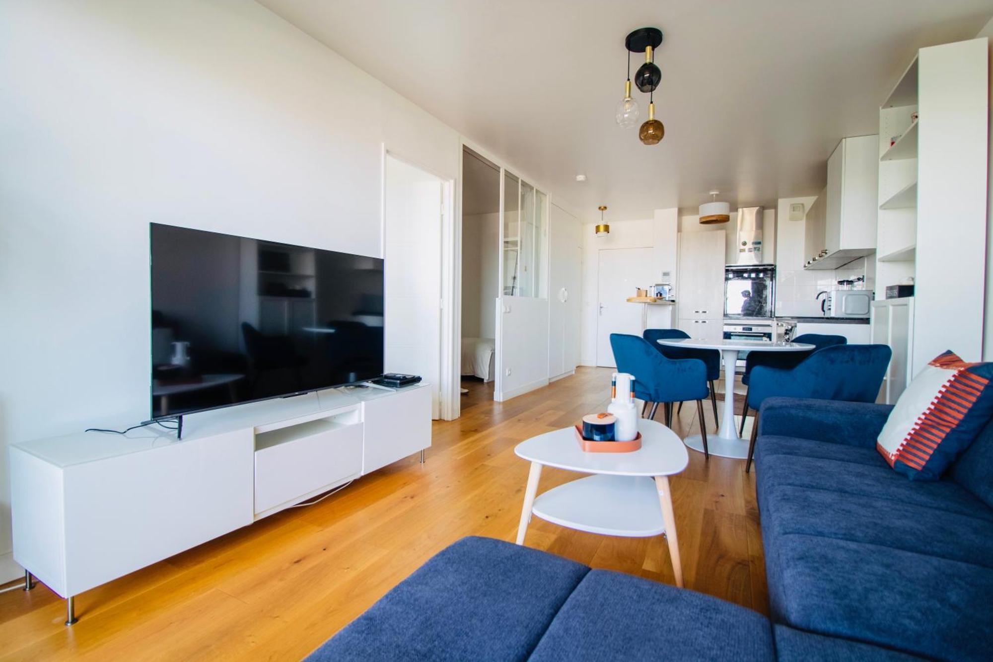 Luxury 2 Rooms Apartment With Balcony Puteaux Bagian luar foto